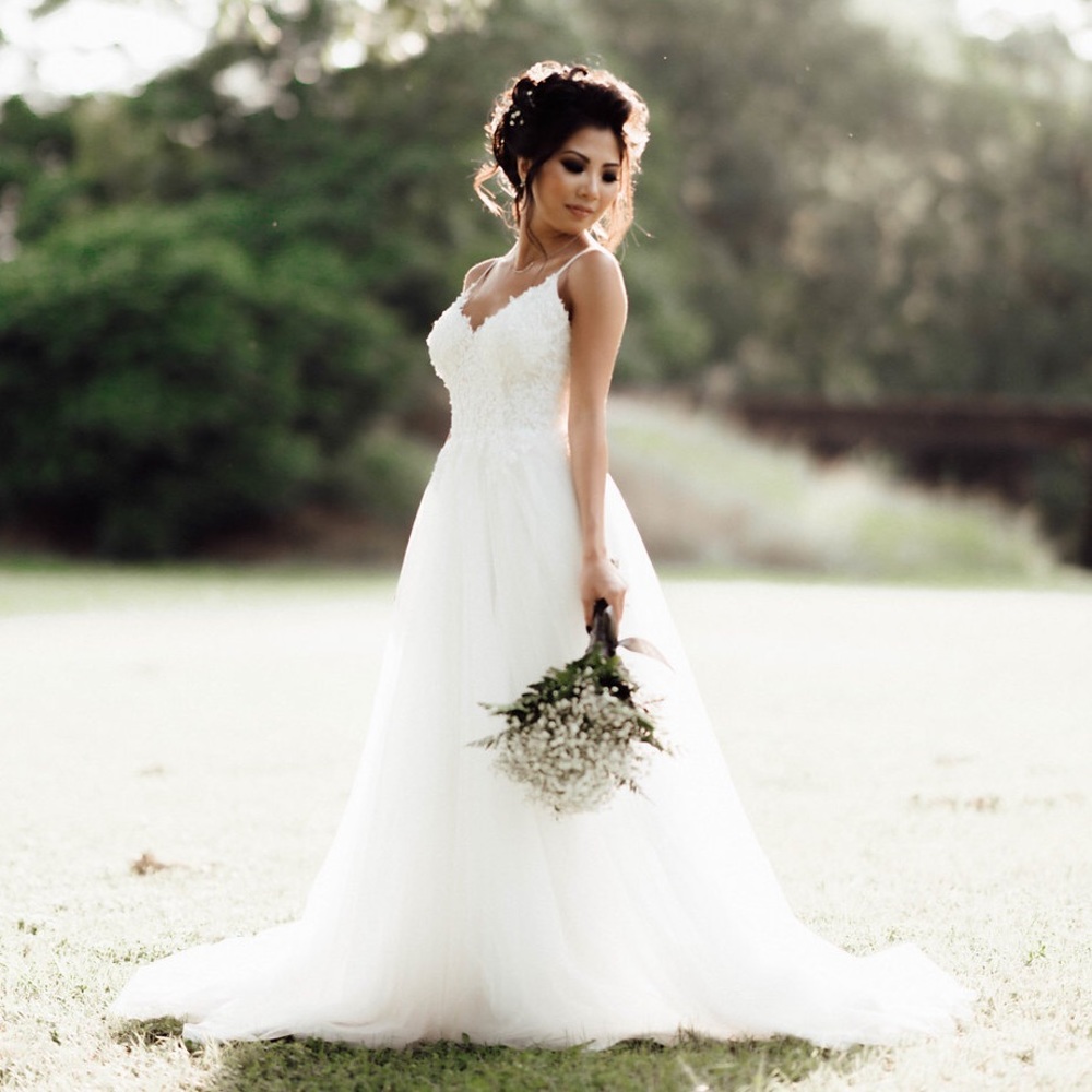 ❤️Bridal Gown Custom Made approximately size 2💍